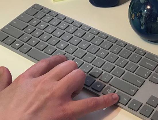 ¿Cómo programar comandos de teclado?