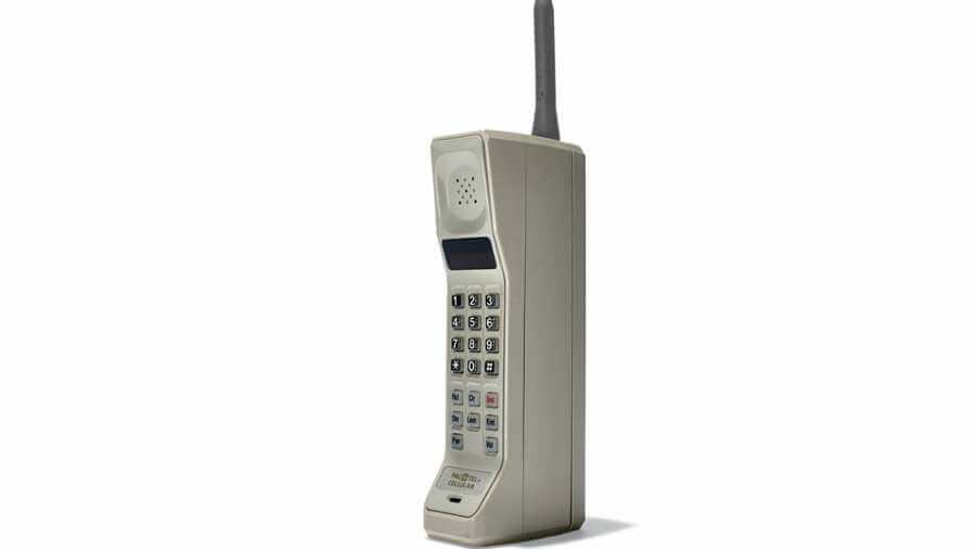 ¿Cuáles fueron los primeros teléfonos celulares?