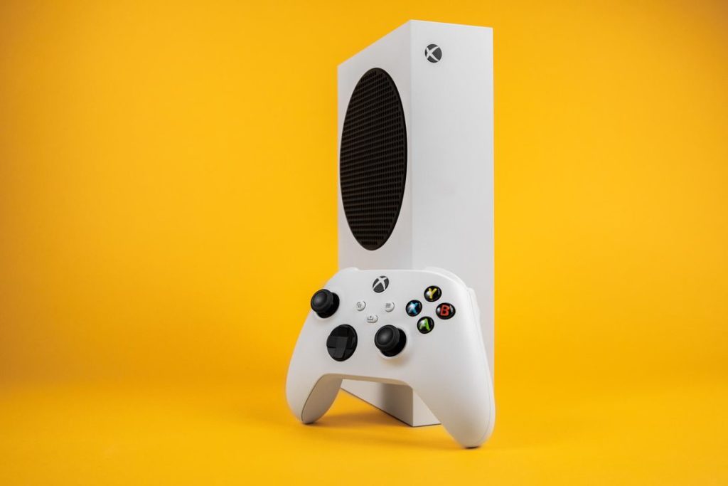 ¿Cuánto cuesta un control de Xbox One en Walmart?